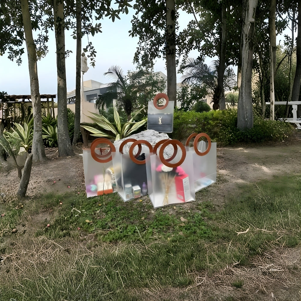 Customised gift hand carries